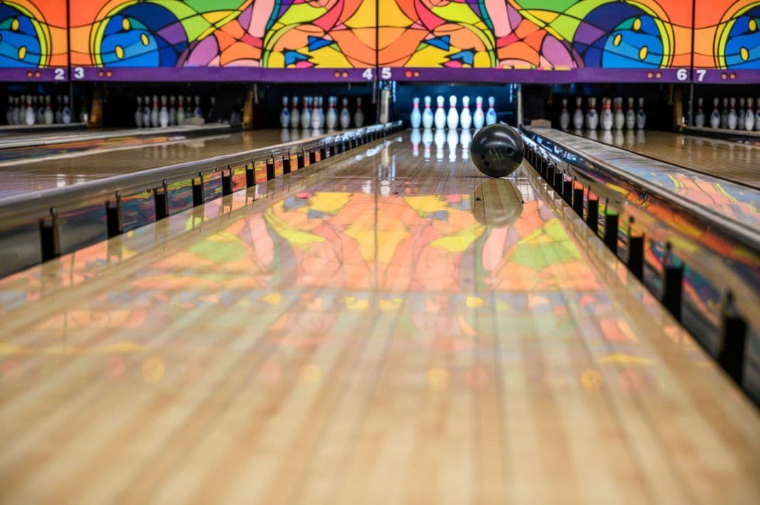 Bowling image
