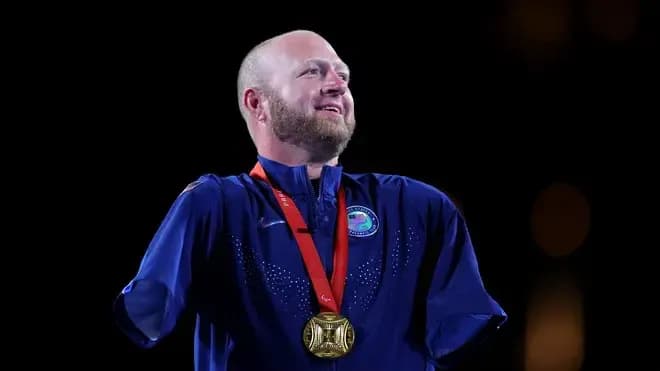 Matt Stutzman image